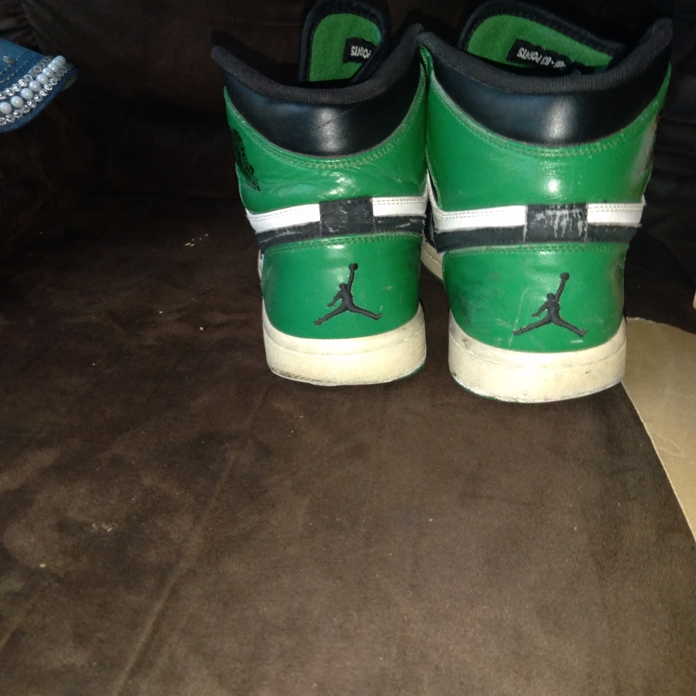 OG Pine 1s - Picture 2 of 3
